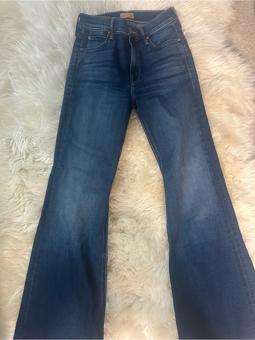 MOTHER Lil Doozy Fray Size 25 Petite Flare